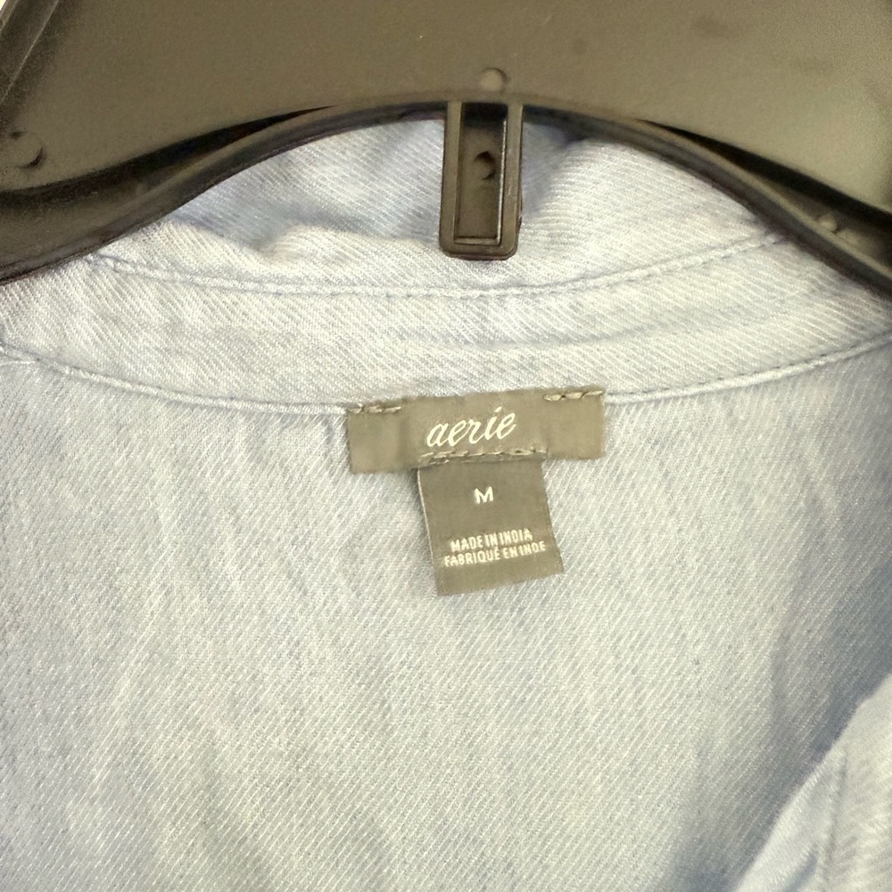 Aerie Light Blue Casual Shirt Size M - Picture 4 of 4